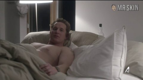Image of the word nudes Cruisenude
