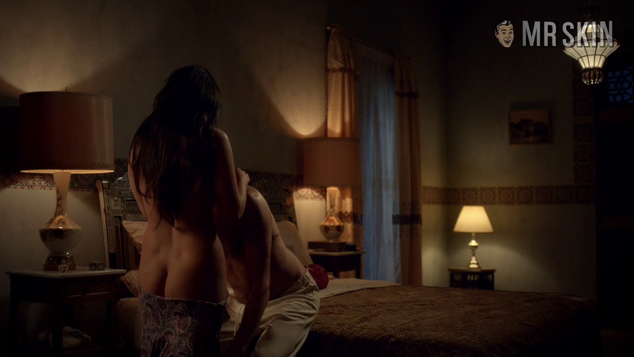 Natalie portman gets naked clip Natalie portman gets naked clip